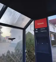 Das H in Freiheit steht für Haltestelle